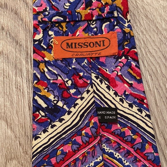 Missoni 100% Silk Multi Colored Tie - Picture 3 of 4